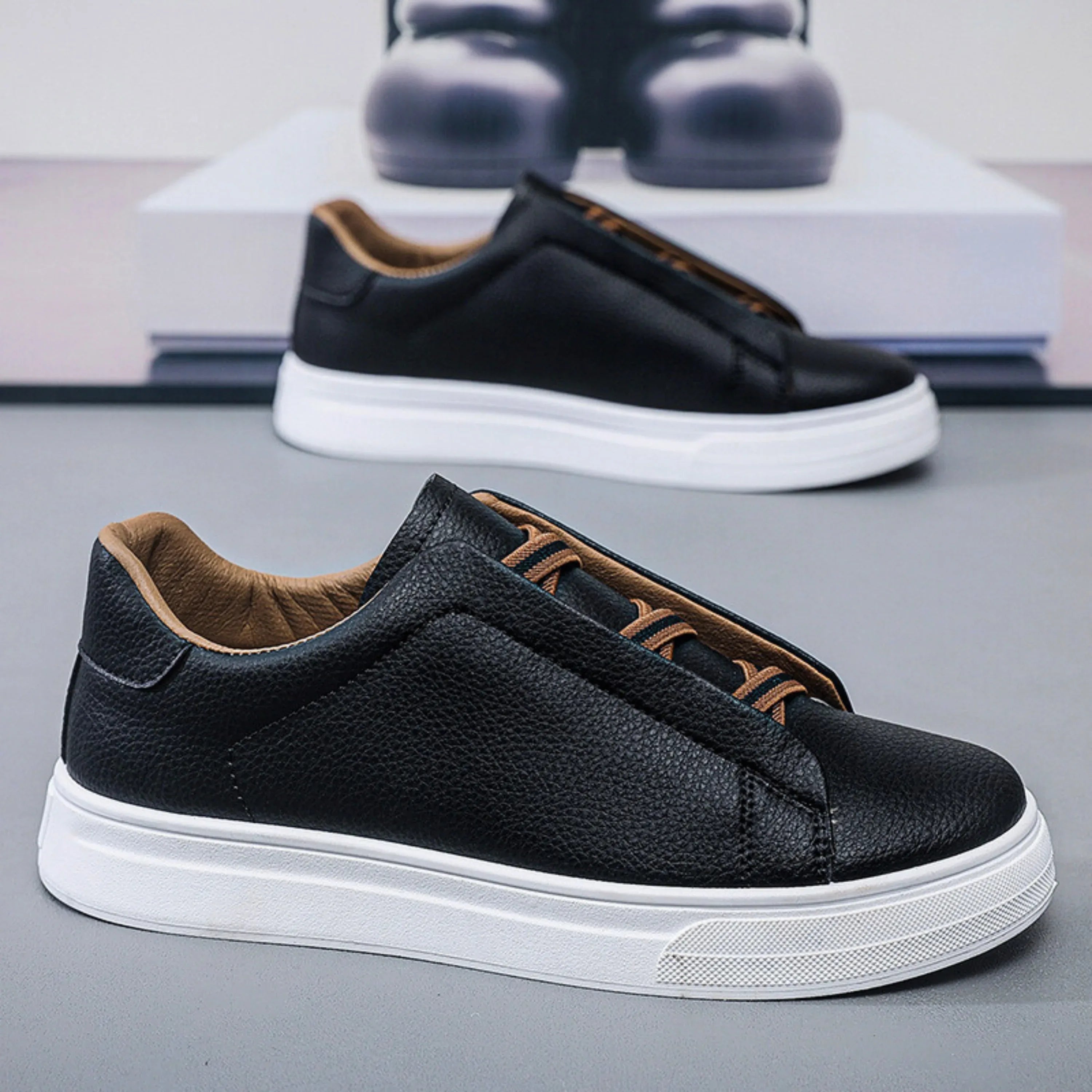 BRAIN™ | Men's Slip-On Court Shoes