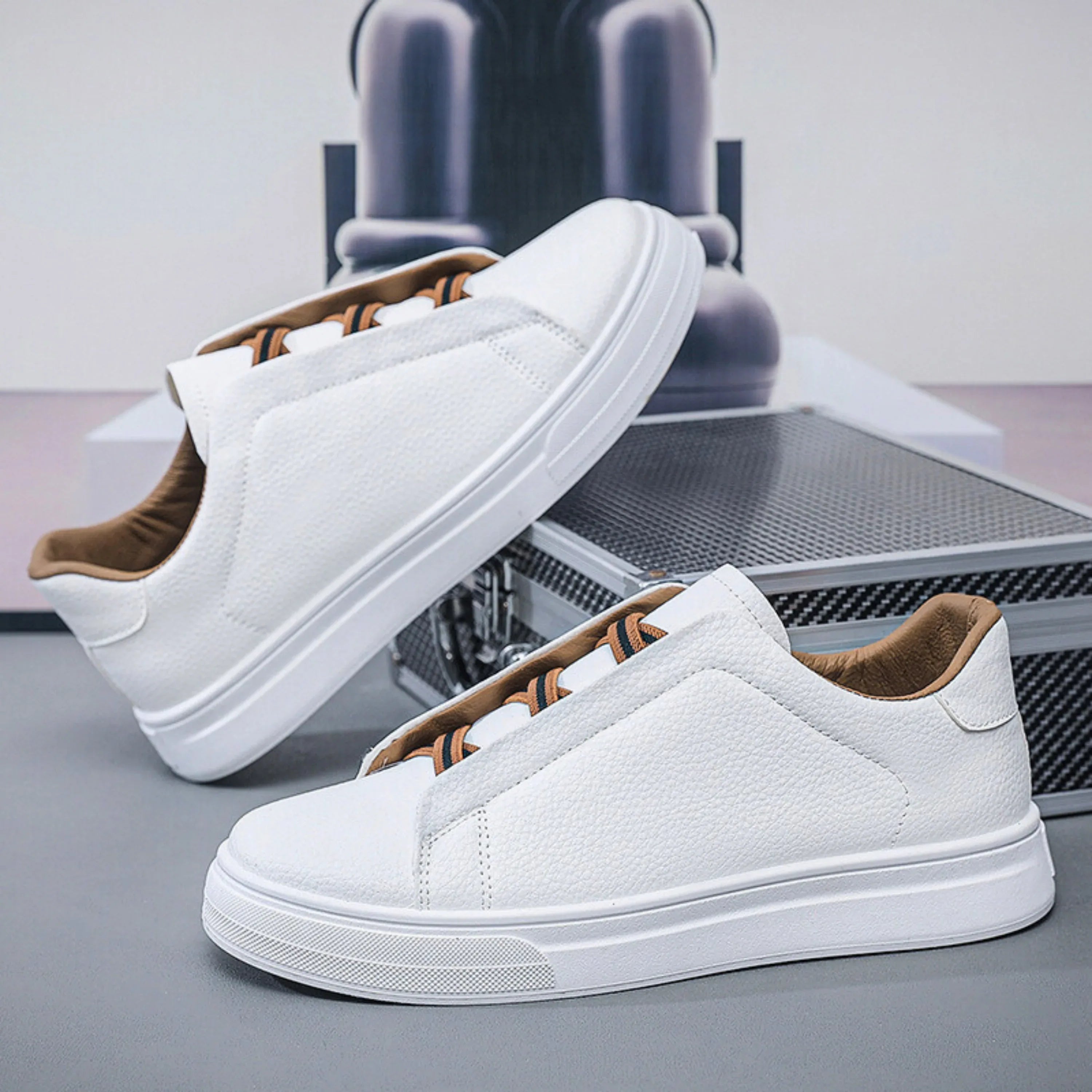 BRAIN™ | Men's Slip-On Court Shoes