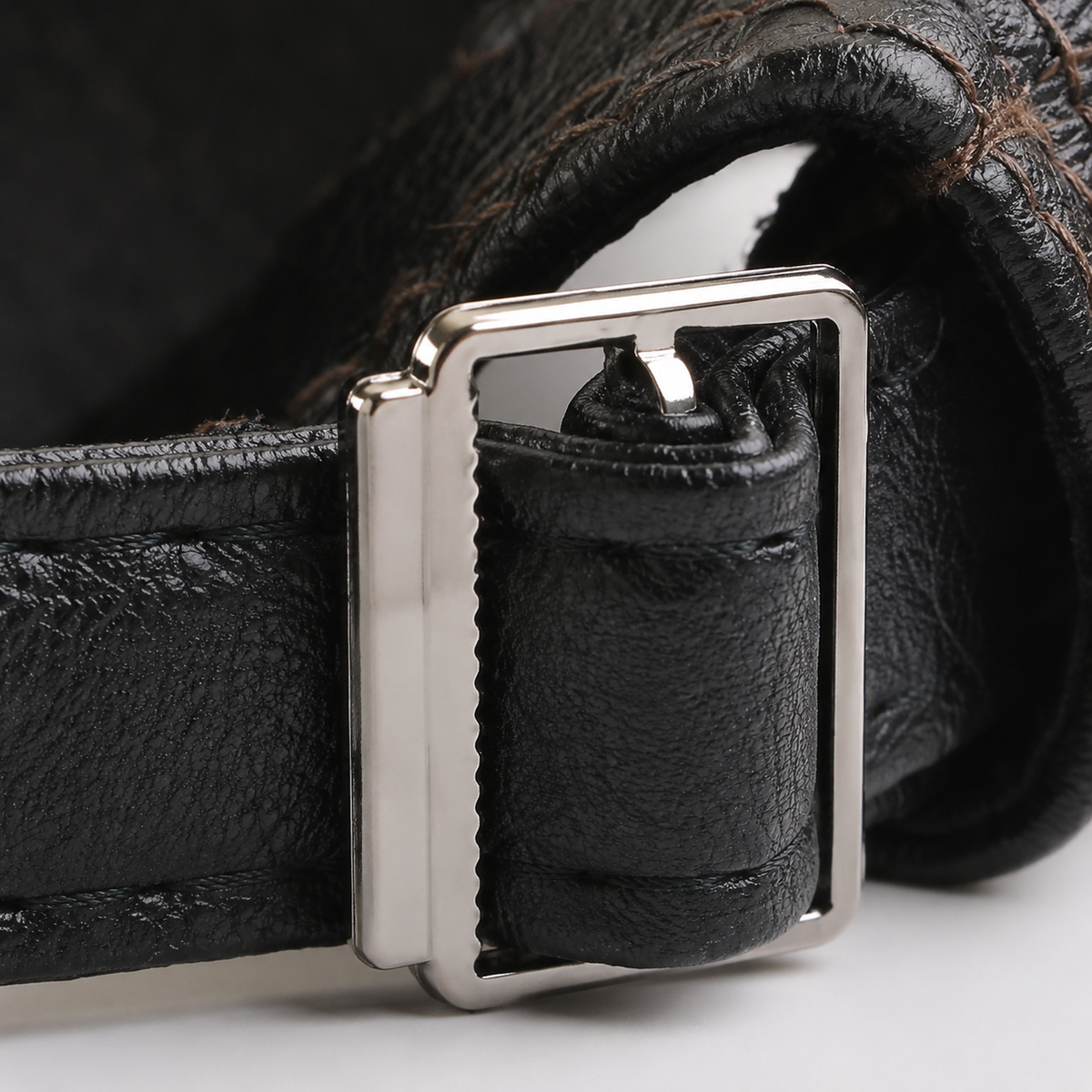 BRIAN™ | Corbin Leather Driving Cap