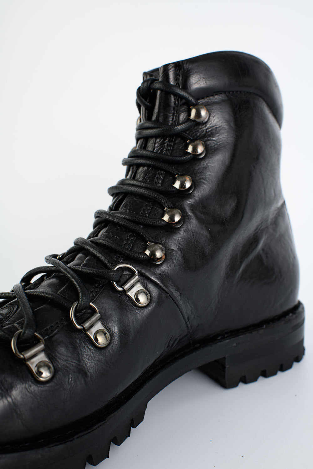 BRIAN™ | CAMDEN Tar Black Combat Boots