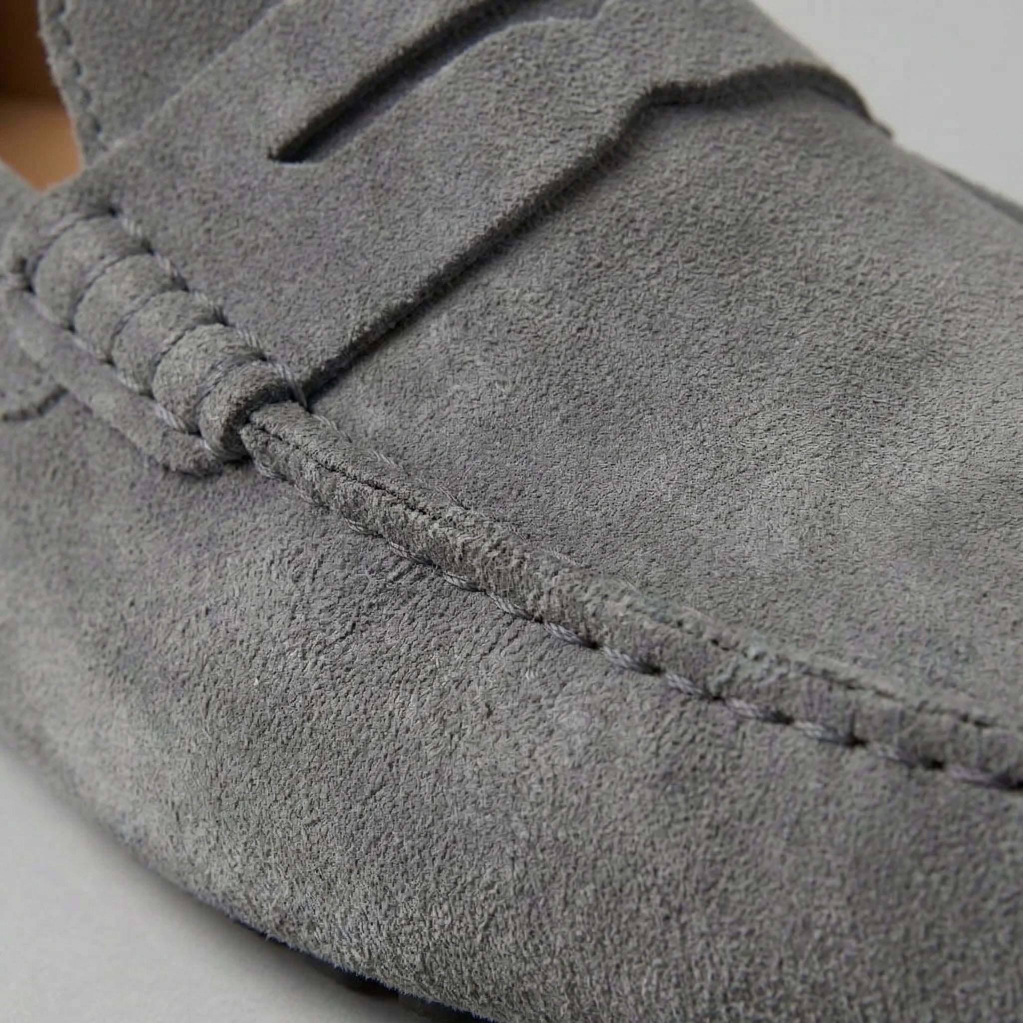 BRAIN™ | Men's Classic Suede Penny Loafers