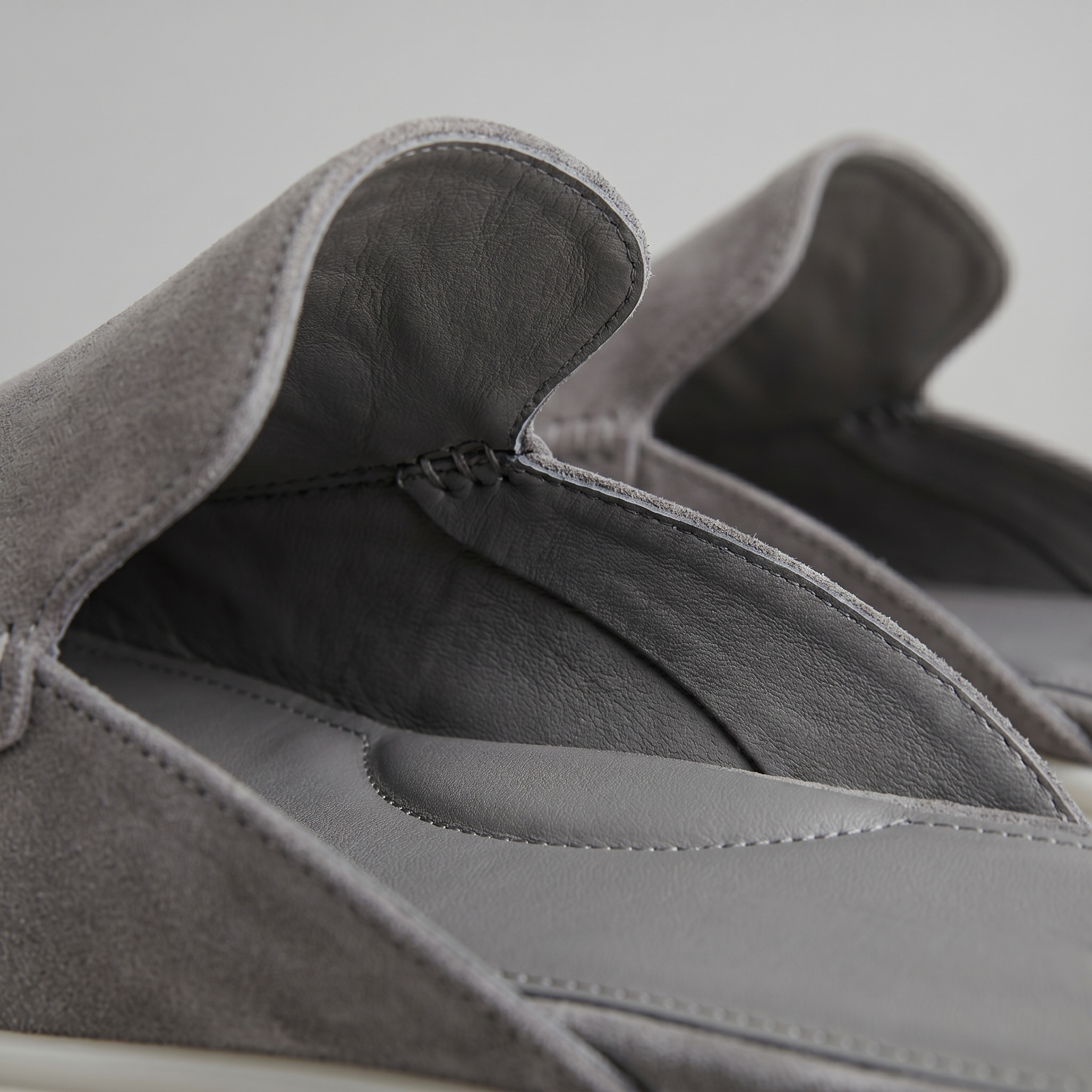 BRAIN™ | Men's Slip-On Suede Loafers