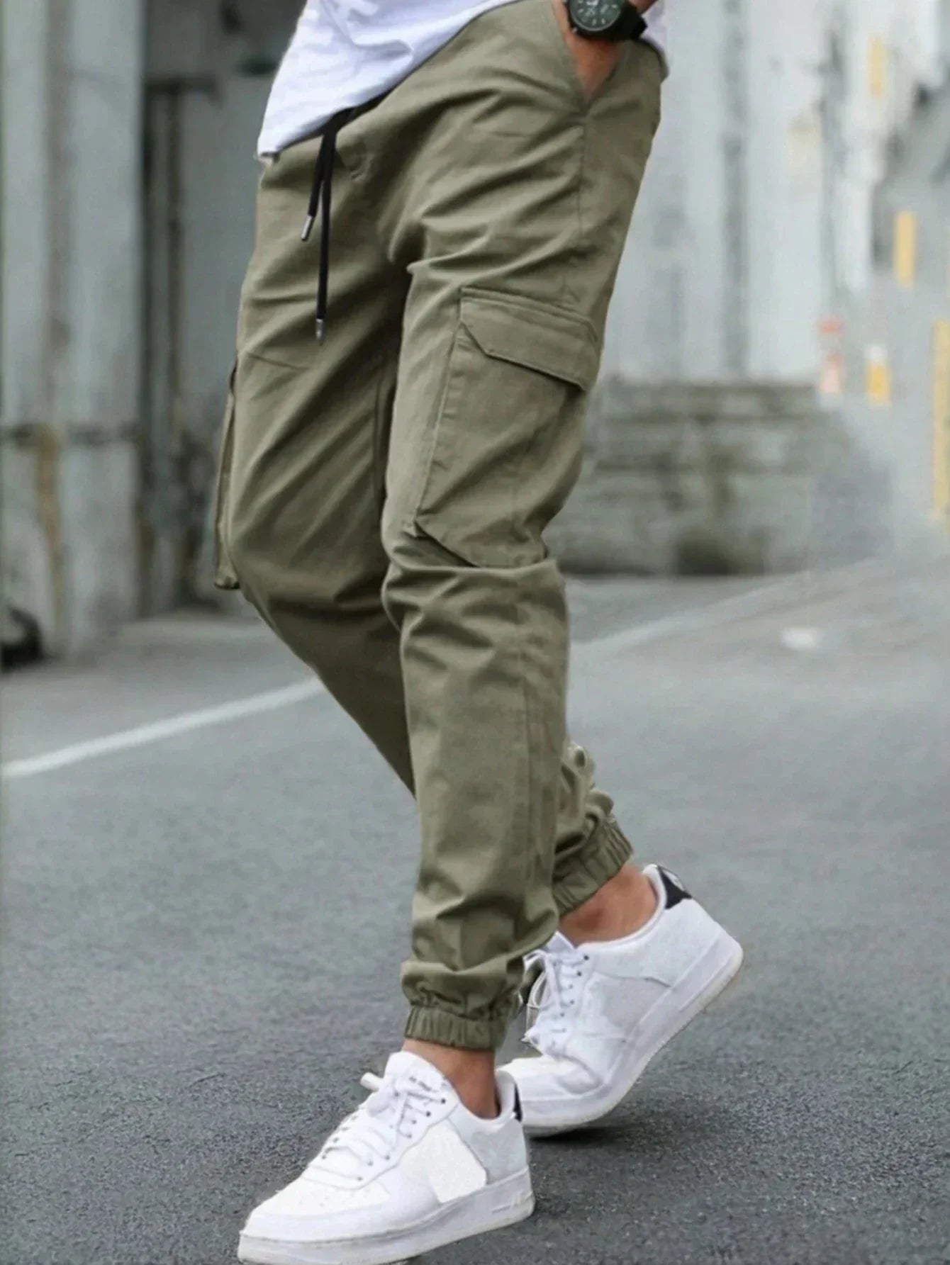 BRAIN™ | Men's Tapered Cargo Pants