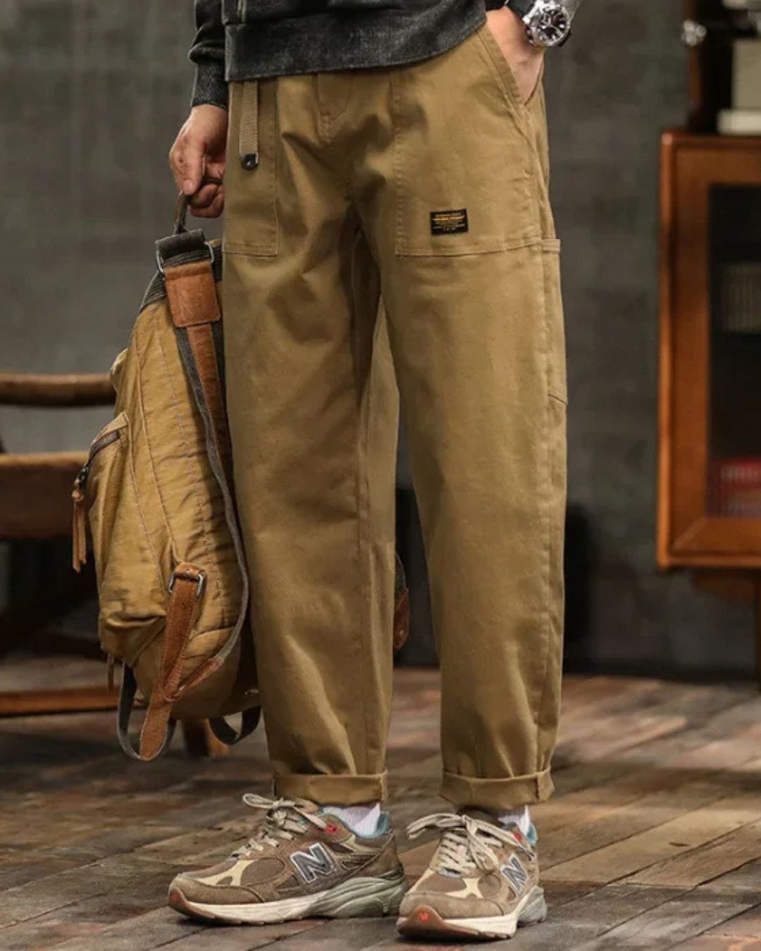 BRAIN™ | Men's Vintage-Wash Pleated Cargo Trousers