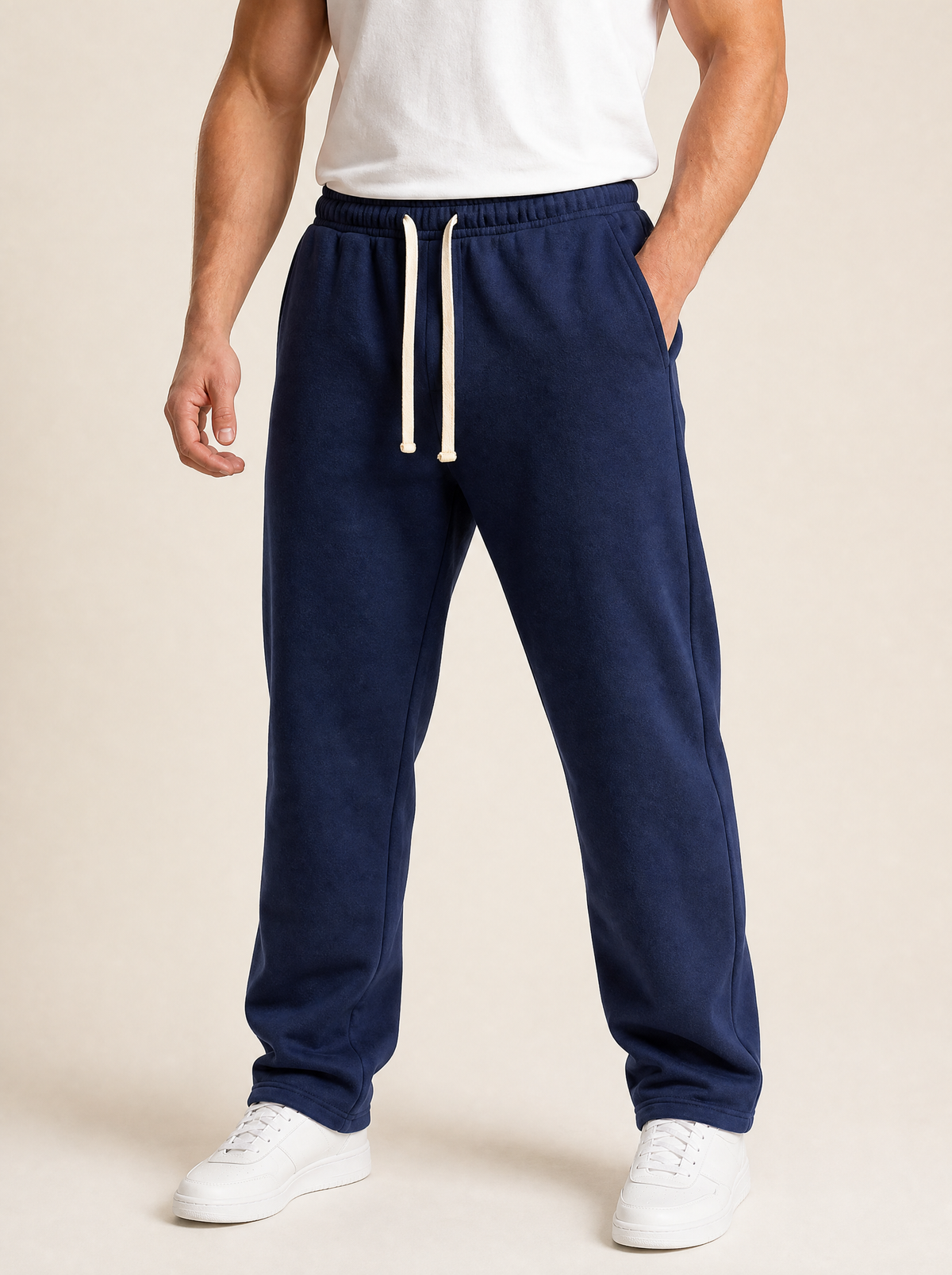 Fleece-Lined Relaxed Sweatpants in Navy