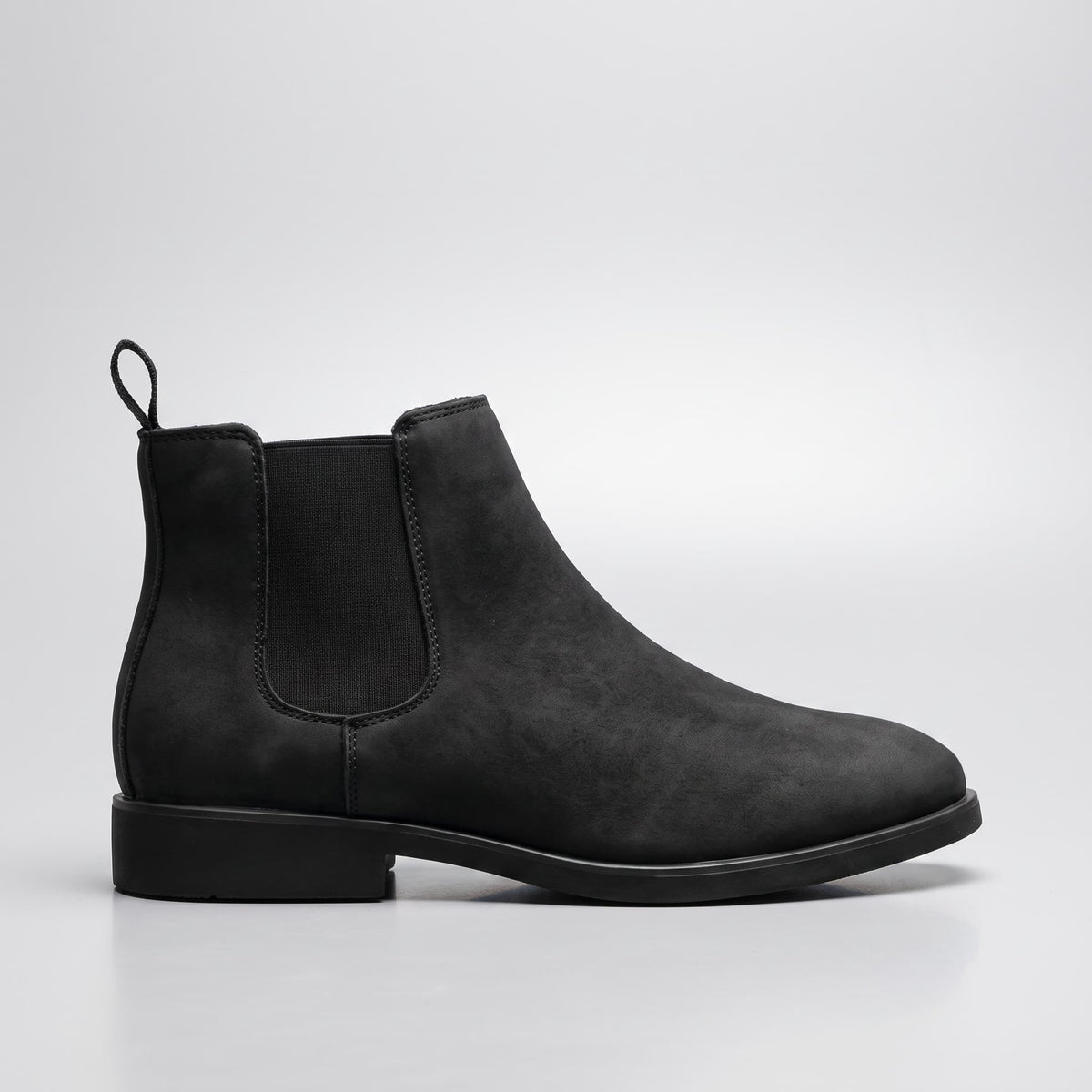 BRIAN™ | Stratton Leather Chelsea Boots